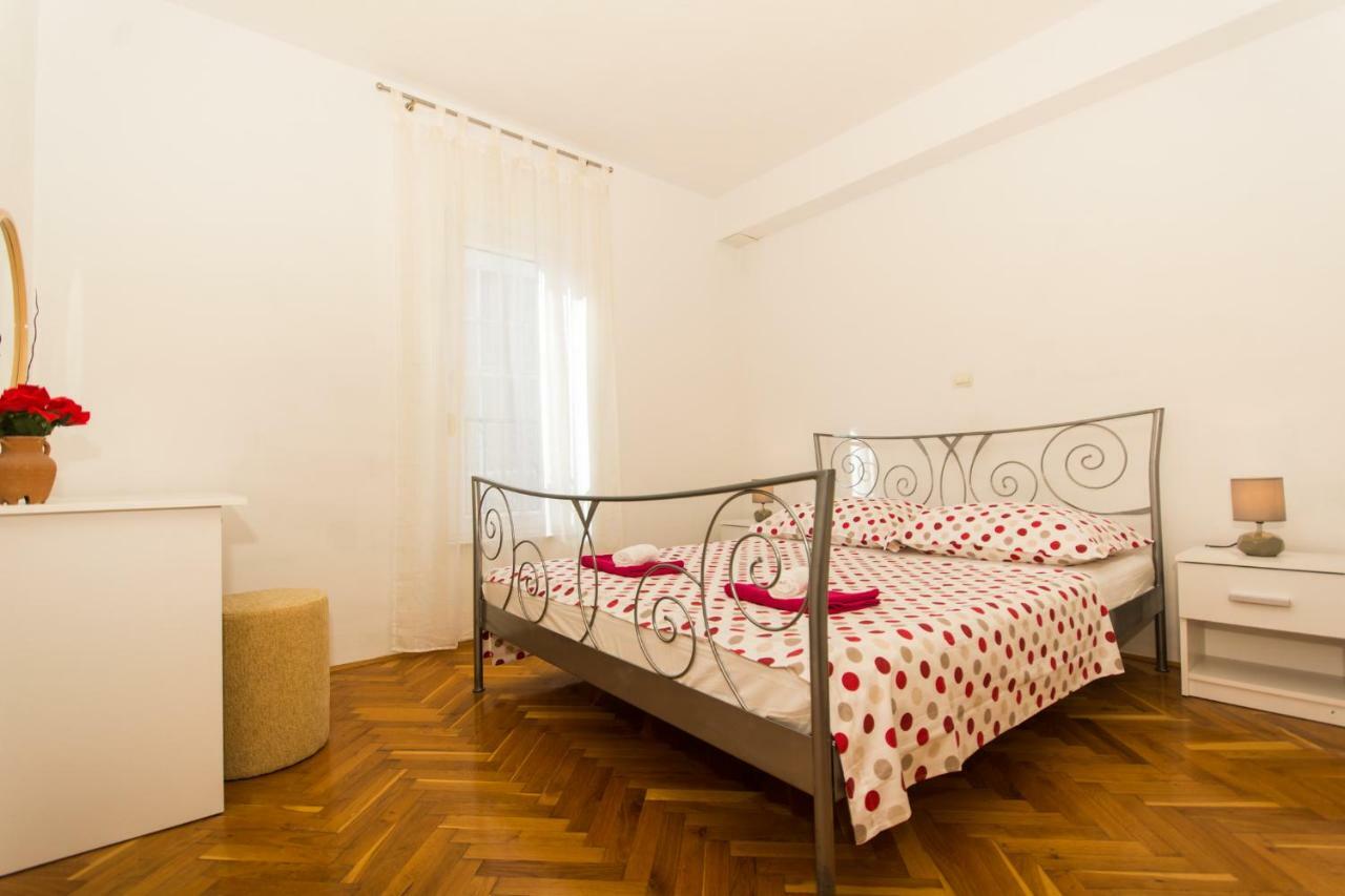 Apartman Ruza Leilighet Trogir Eksteriør bilde