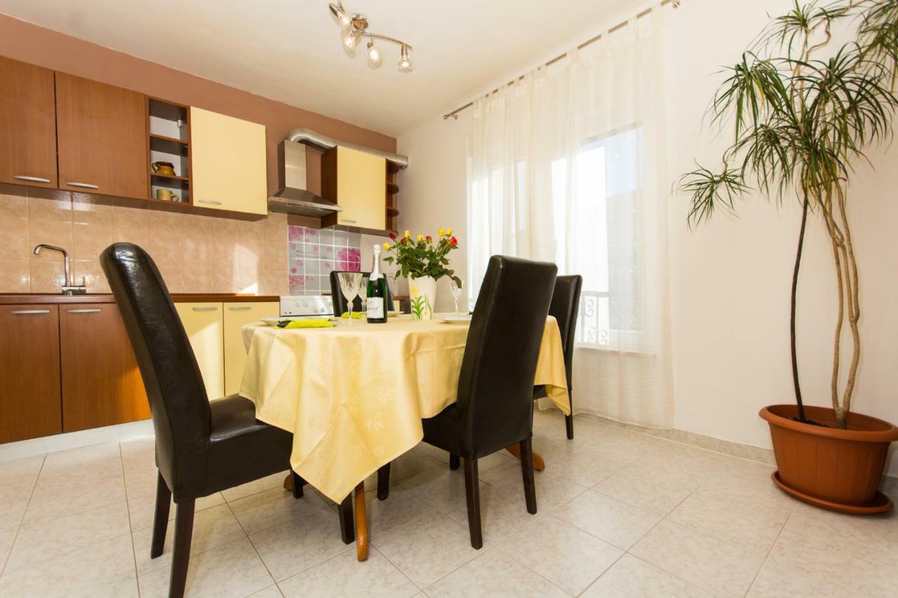 Apartman Ruza Leilighet Trogir Eksteriør bilde